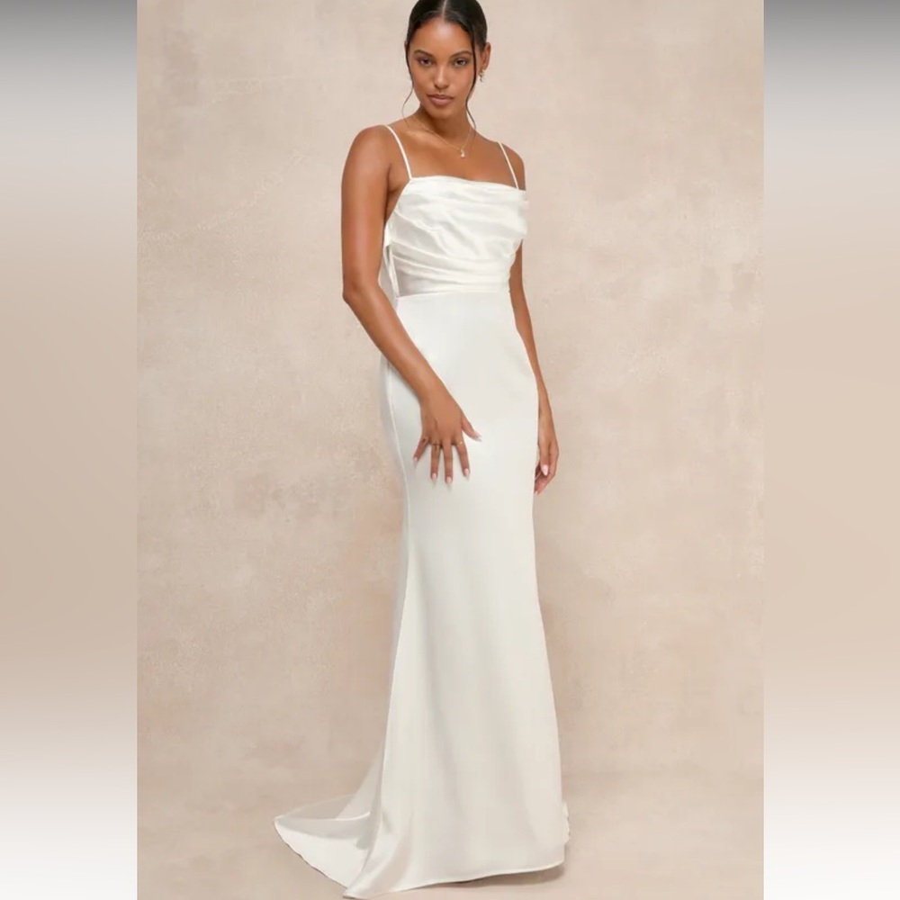 NWT Lovely Endearment White Satin Sleeveless Backless Maxi Dress